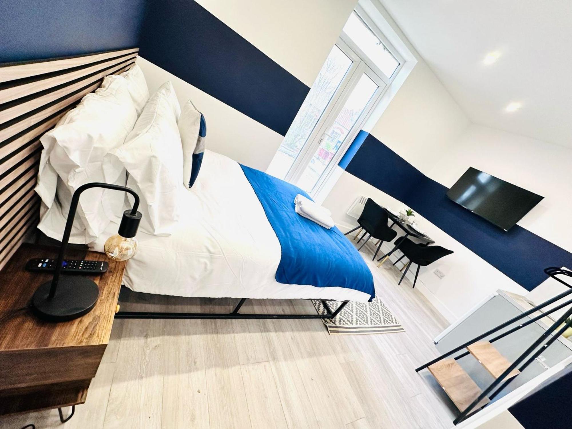 High Standard Central Studios Perfect For Tourists! Лондон Екстер'єр фото
