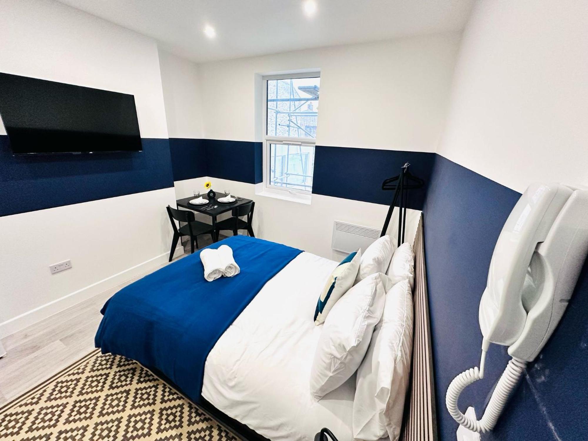 High Standard Central Studios Perfect For Tourists! Лондон Екстер'єр фото