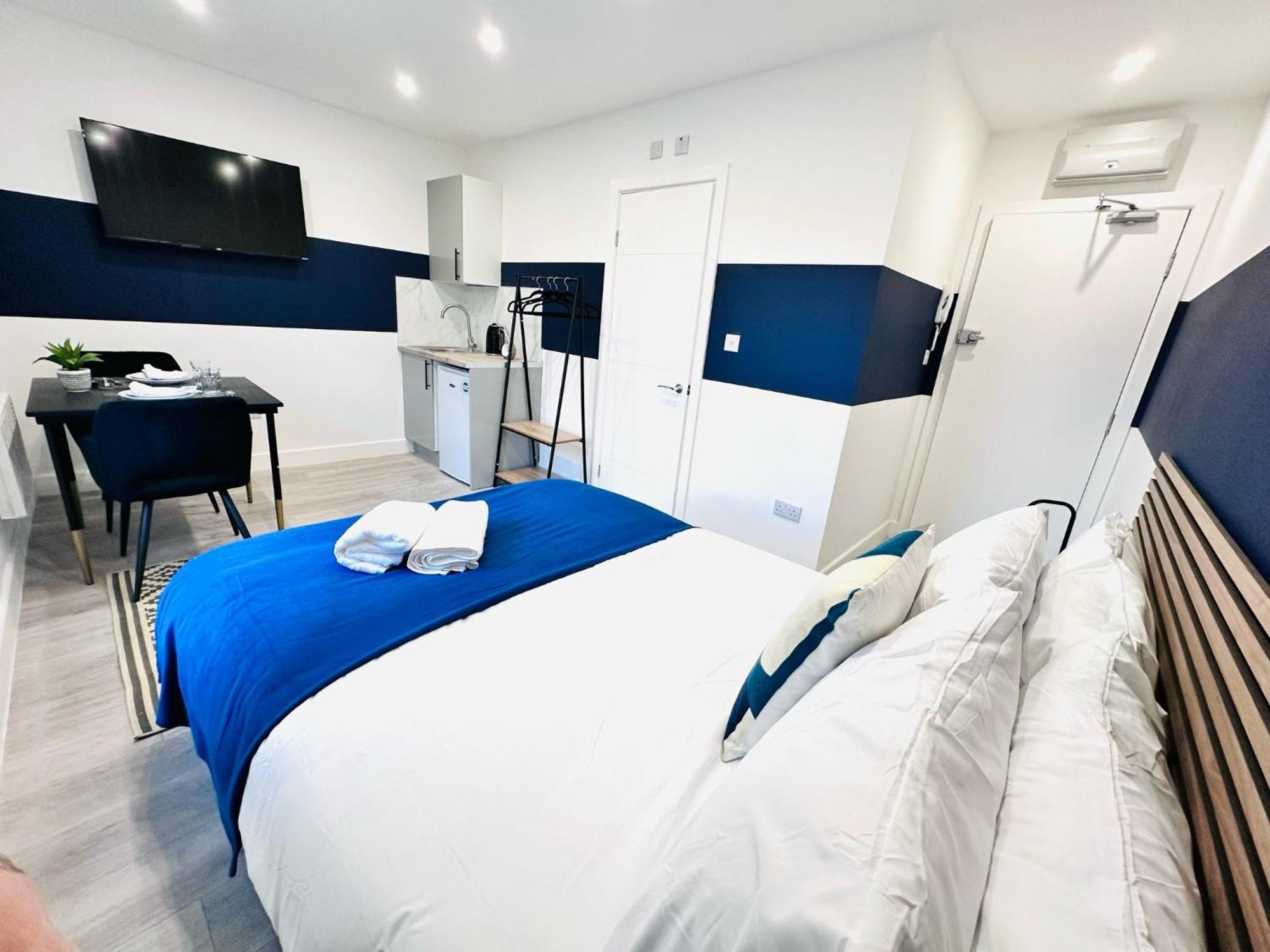 High Standard Central Studios Perfect For Tourists! Лондон Екстер'єр фото
