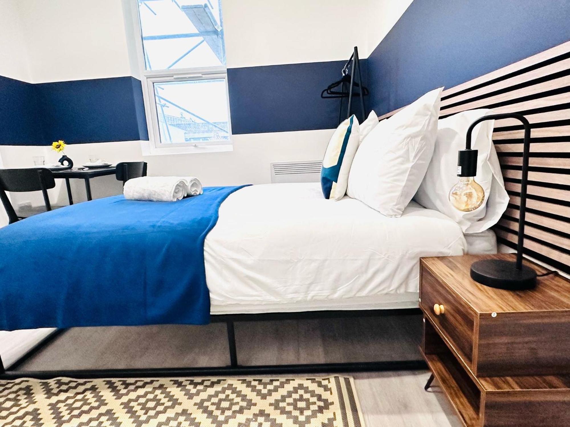 High Standard Central Studios Perfect For Tourists! Лондон Екстер'єр фото