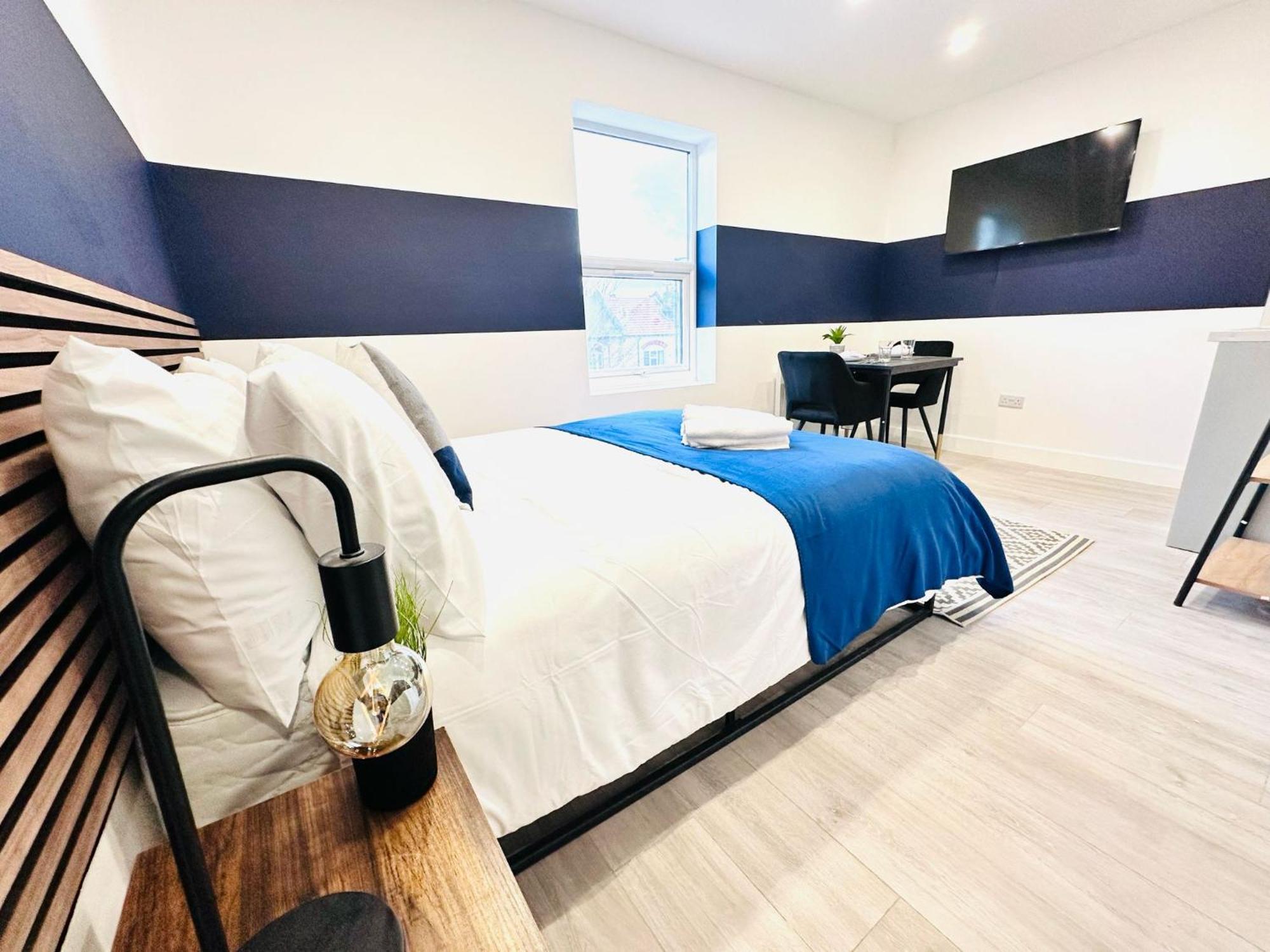 High Standard Central Studios Perfect For Tourists! Лондон Екстер'єр фото