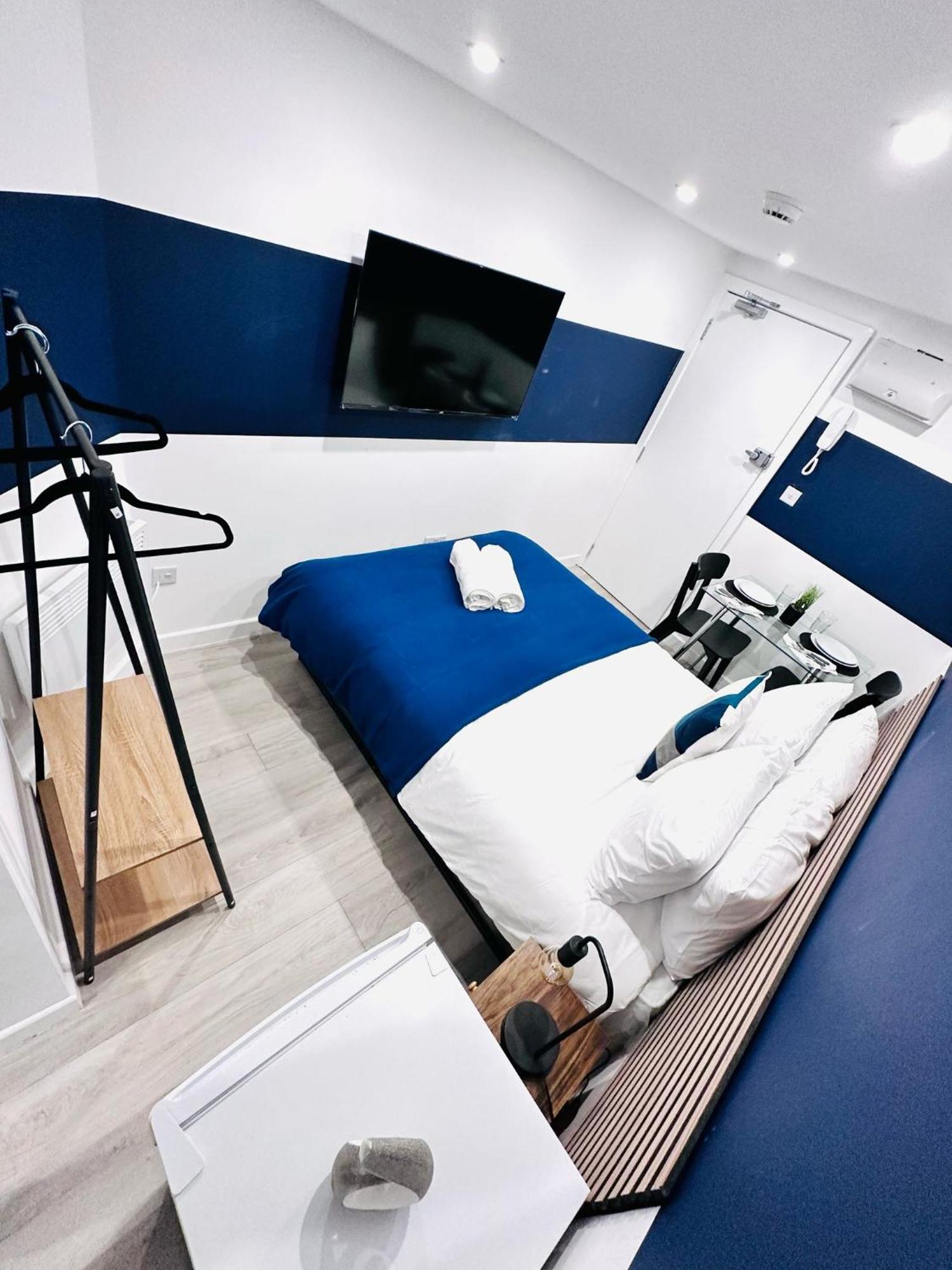 High Standard Central Studios Perfect For Tourists! Лондон Екстер'єр фото