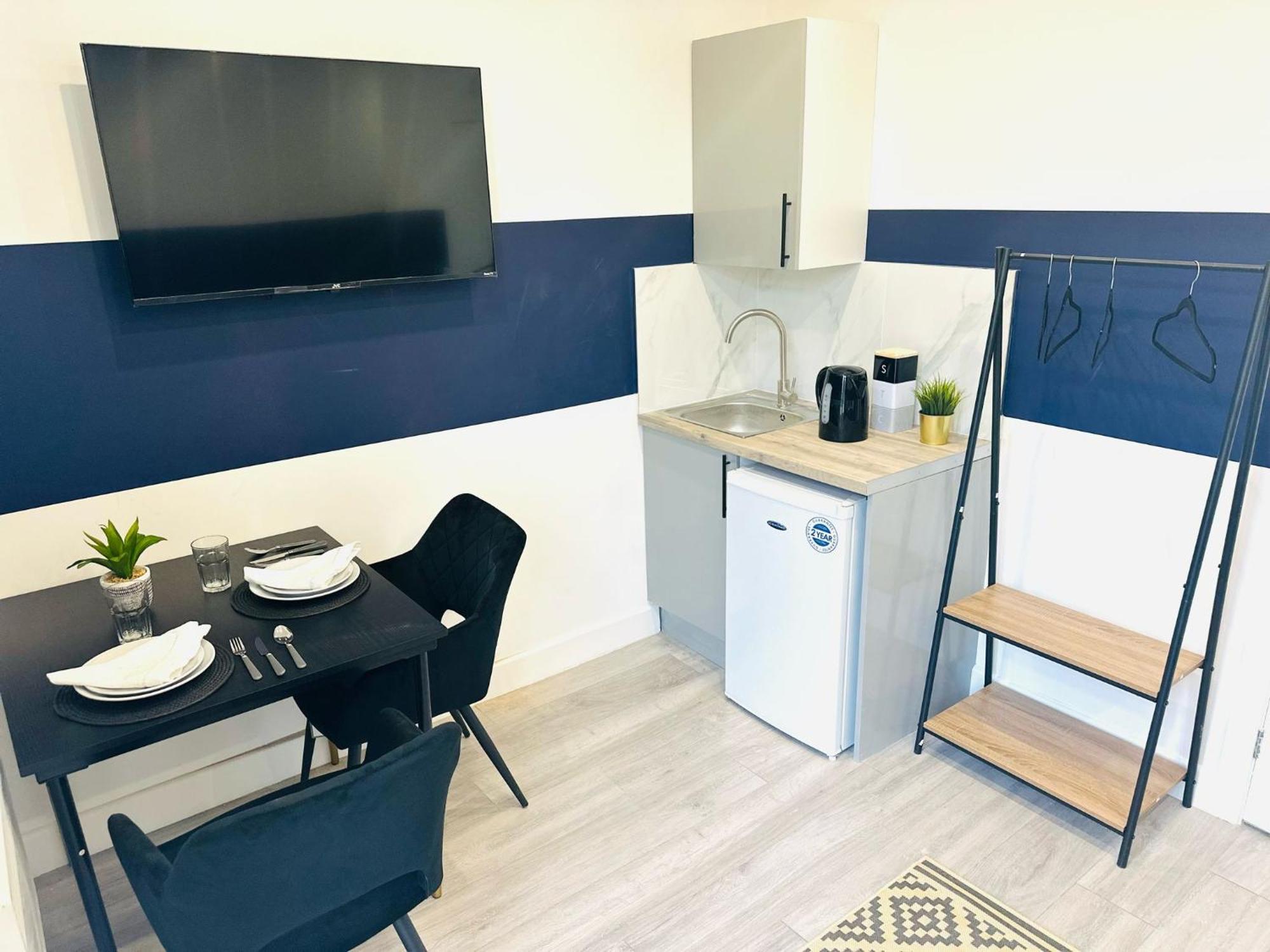 High Standard Central Studios Perfect For Tourists! Лондон Екстер'єр фото