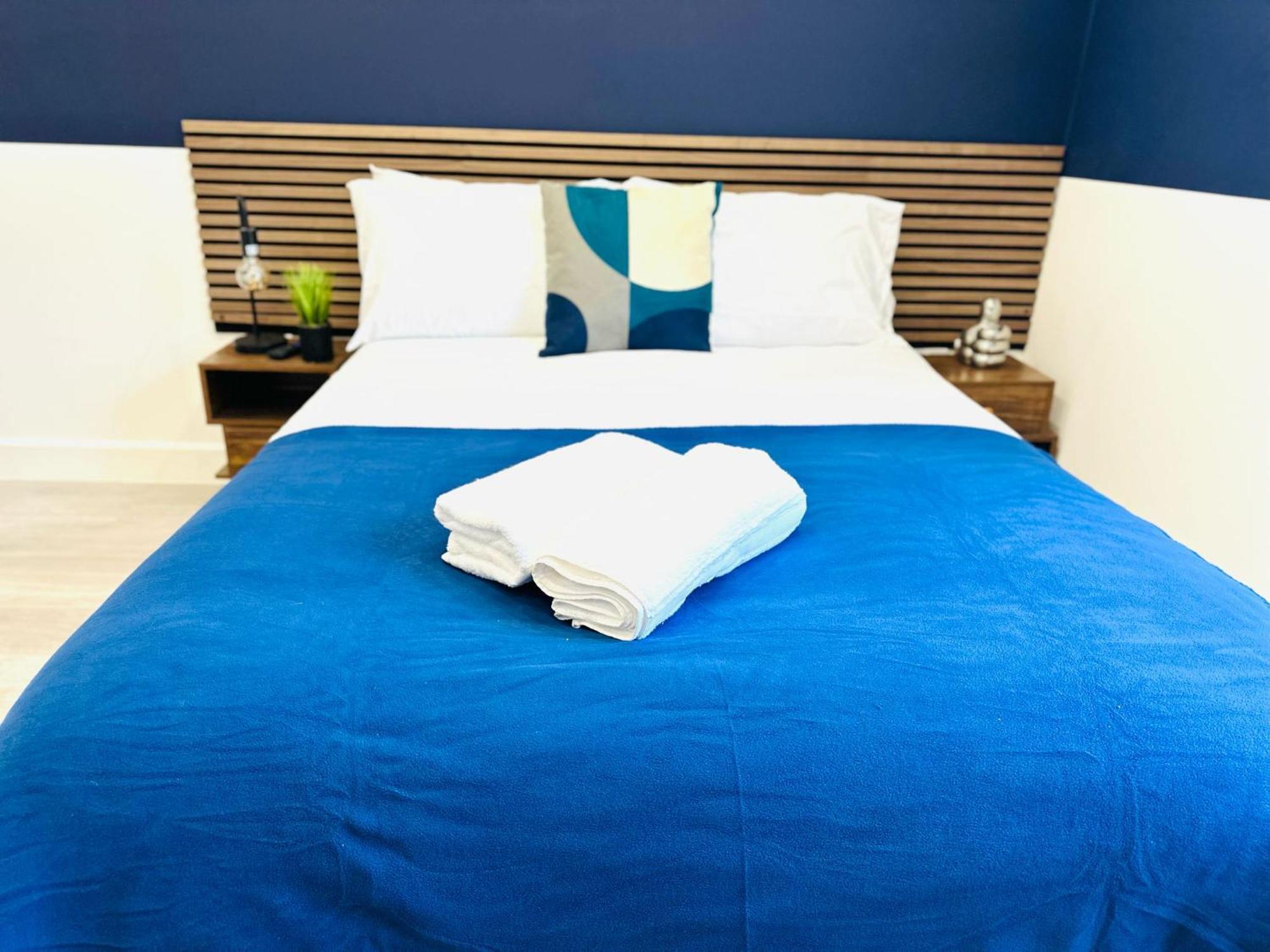 High Standard Central Studios Perfect For Tourists! Лондон Екстер'єр фото