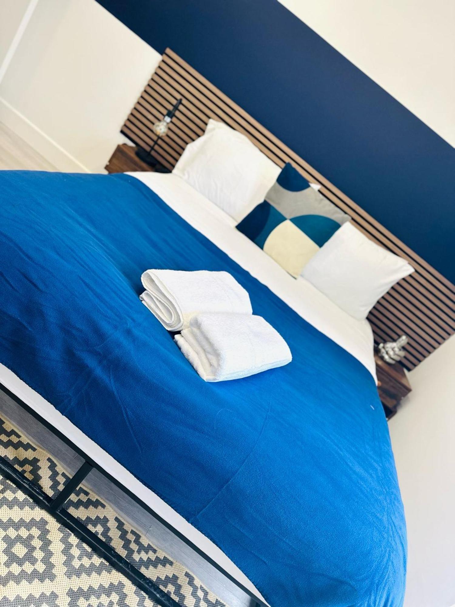 High Standard Central Studios Perfect For Tourists! Лондон Екстер'єр фото
